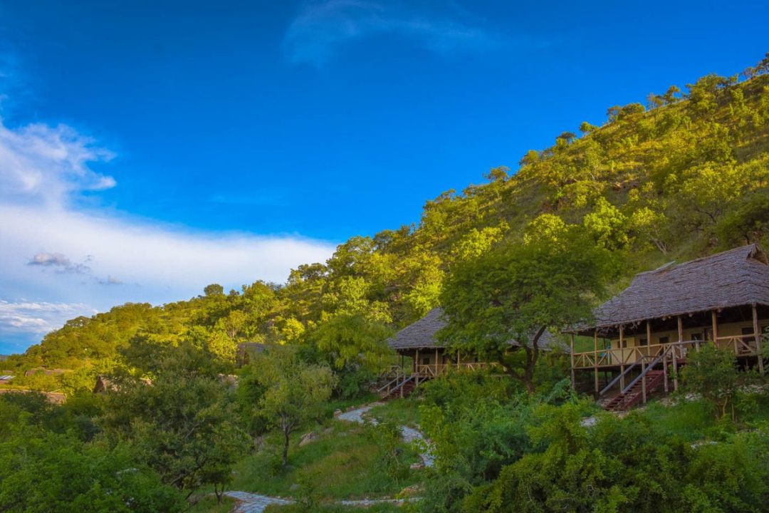 Sangaiwe Tented Lodge (2)